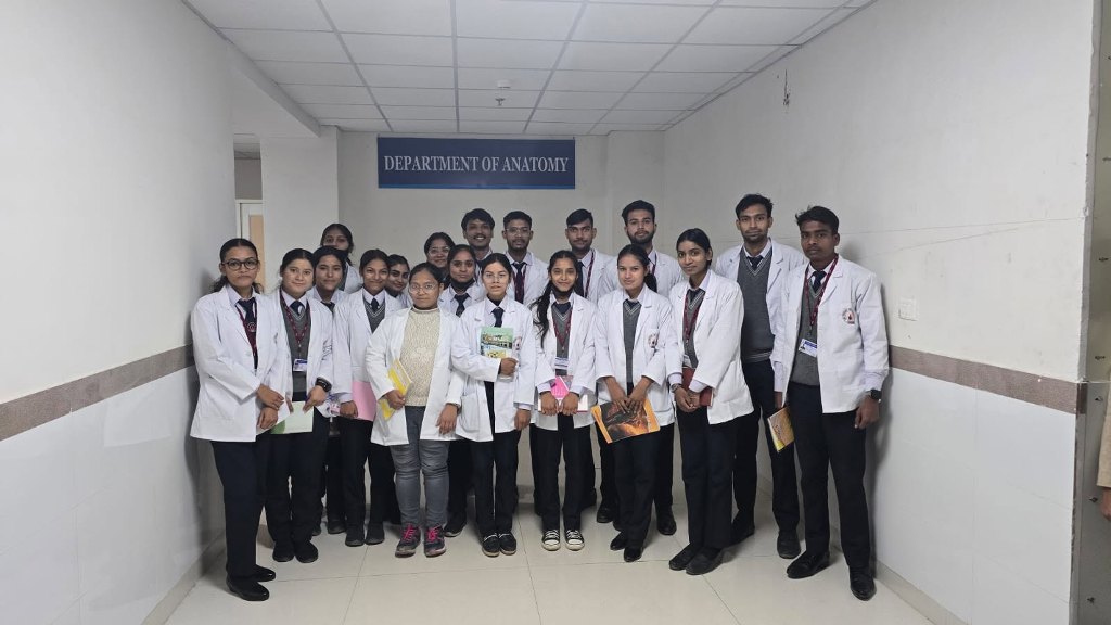 Visit at DSSH hospital,mohkampur on the occasion of OT day by ot students