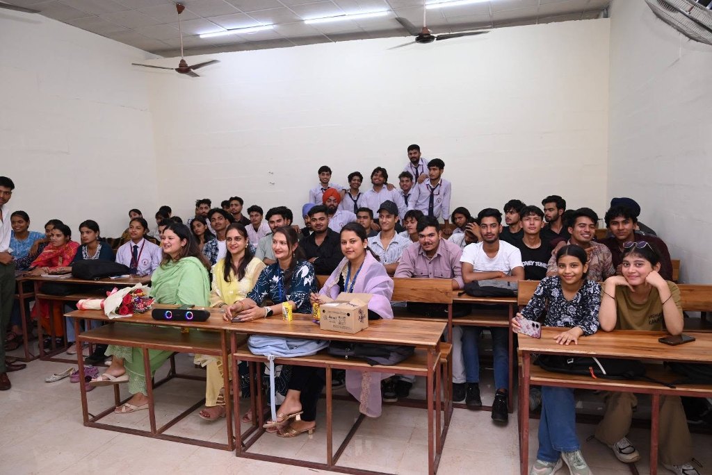 Visit at DSSH hospital,mohkampur on the occasion of OT day by ot students