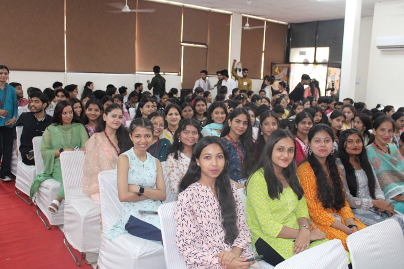 college seminar photos
